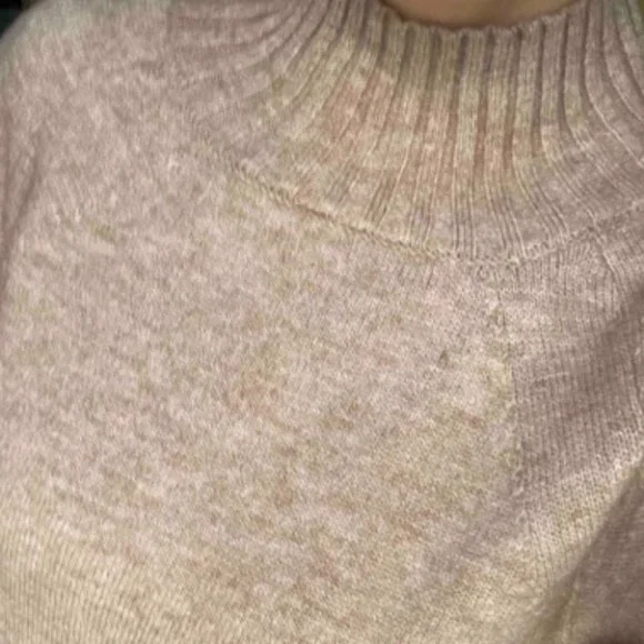 THE CLASSIC Mock Neck Sweater - Picture 10 of 10